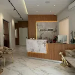 Star & Restaurant * غوليم