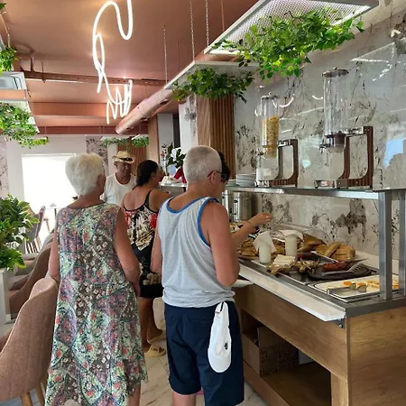 Star & Restaurant