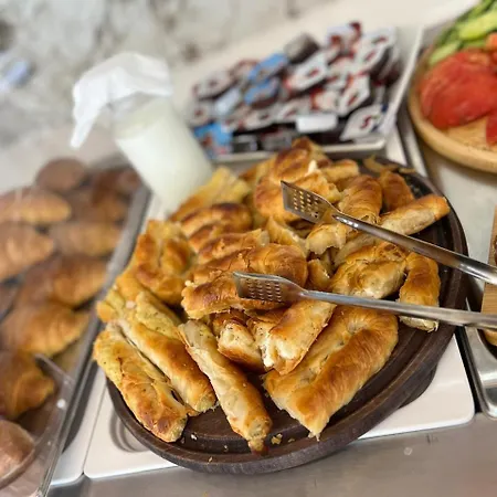 Star & Restaurant Apartman