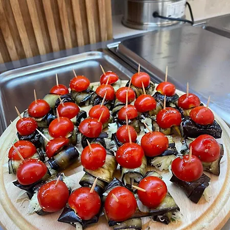 Lejlighed Star & Restaurant *