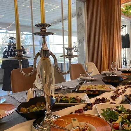 Lejlighed Star & Restaurant Golem (Tirana)