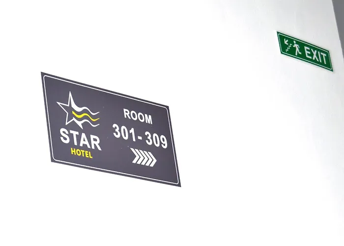 Star & Restaurant
