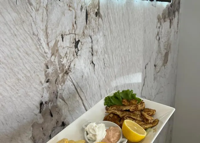 Star & Restaurant