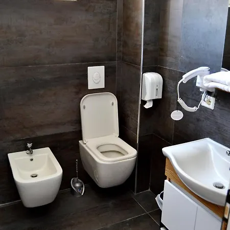 Star & Restaurant Apartment