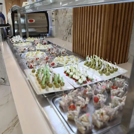 Star & Restaurant Daire *