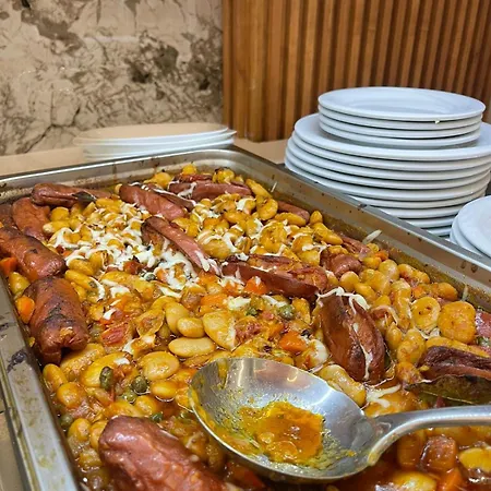 Lägenhet Star & Restaurant Golem (Tirana)