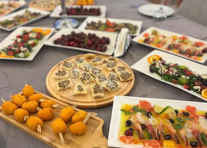 Star & Restaurant * Golem (Tirana)