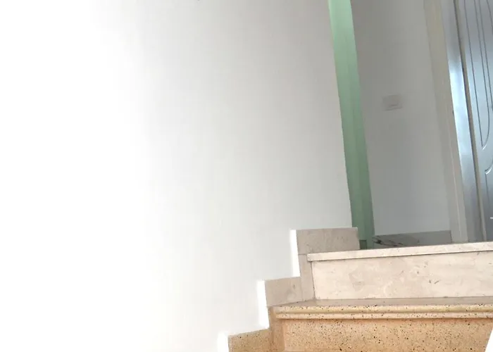 Star & Restaurant アパート ゴーレム