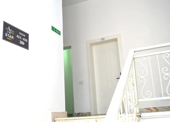 Star & Restaurant ゴーレム