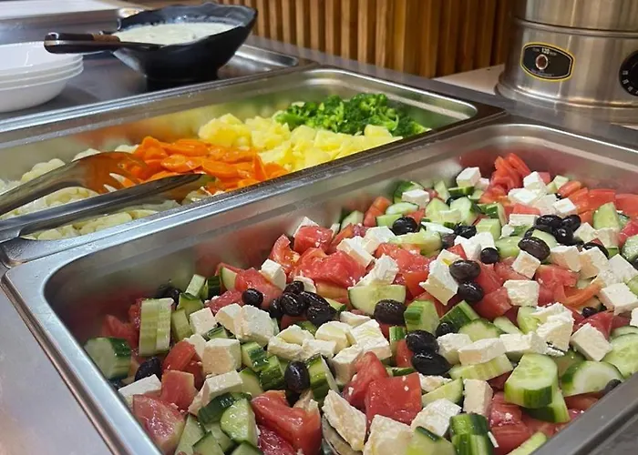 Star & Restaurant * ゴーレム